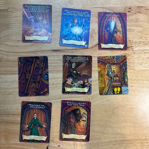 Warner Bros. Harry Potter Mystery at Hogwarts Board Game - Picture 10 of 13